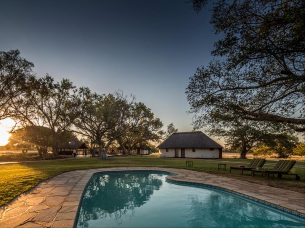 La Rochelle Lodge Namibia ツメブ エクステリア 写真