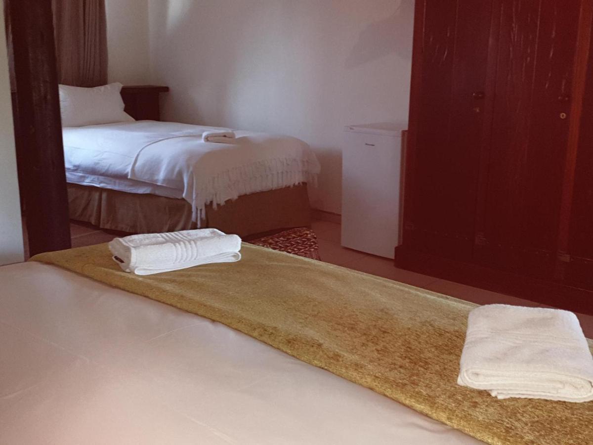 La Rochelle Lodge Namibia ツメブ エクステリア 写真