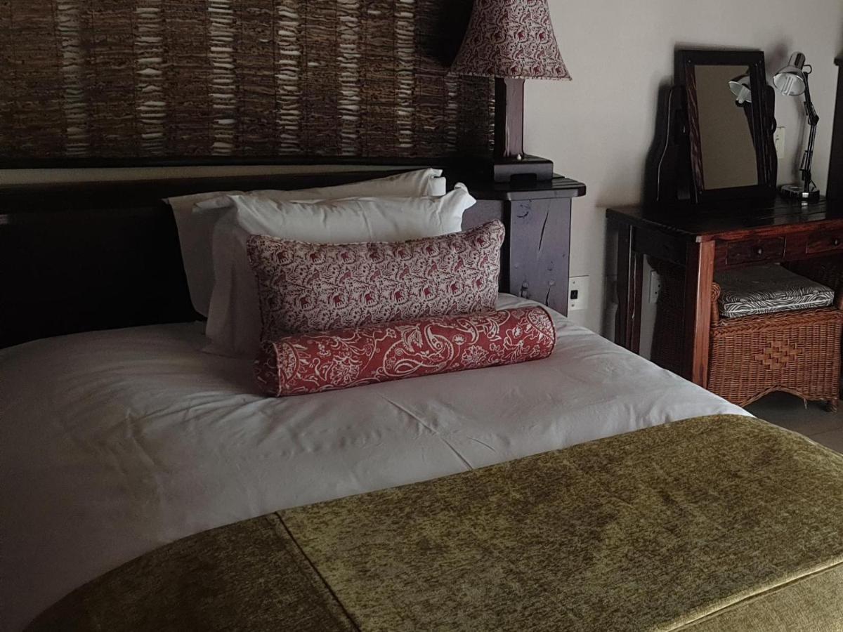 La Rochelle Lodge Namibia ツメブ エクステリア 写真